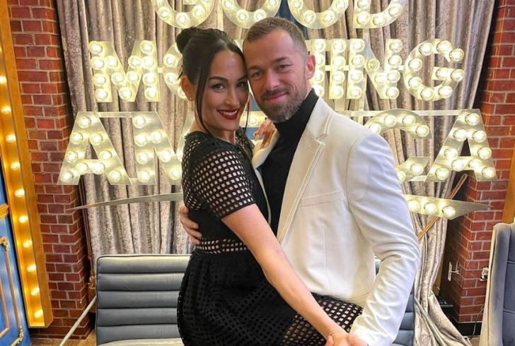 Nikki Garcia and Artem Chigvintsev