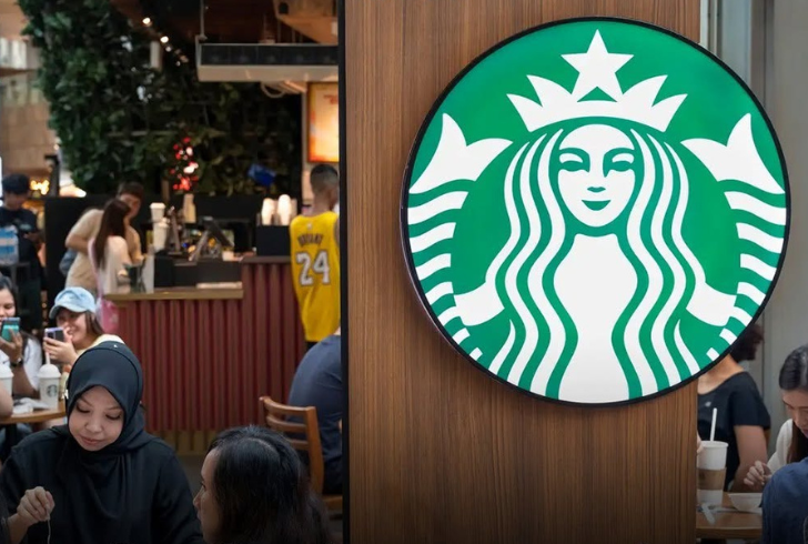 Starbucks policy change impacts customer experience.