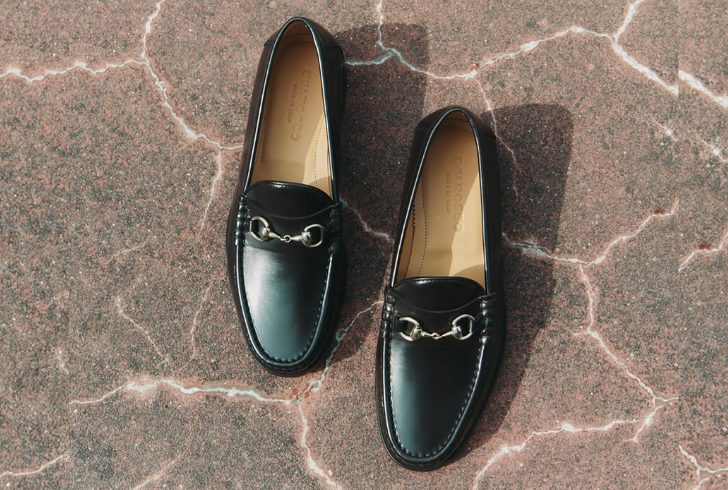 Woman Black loafers